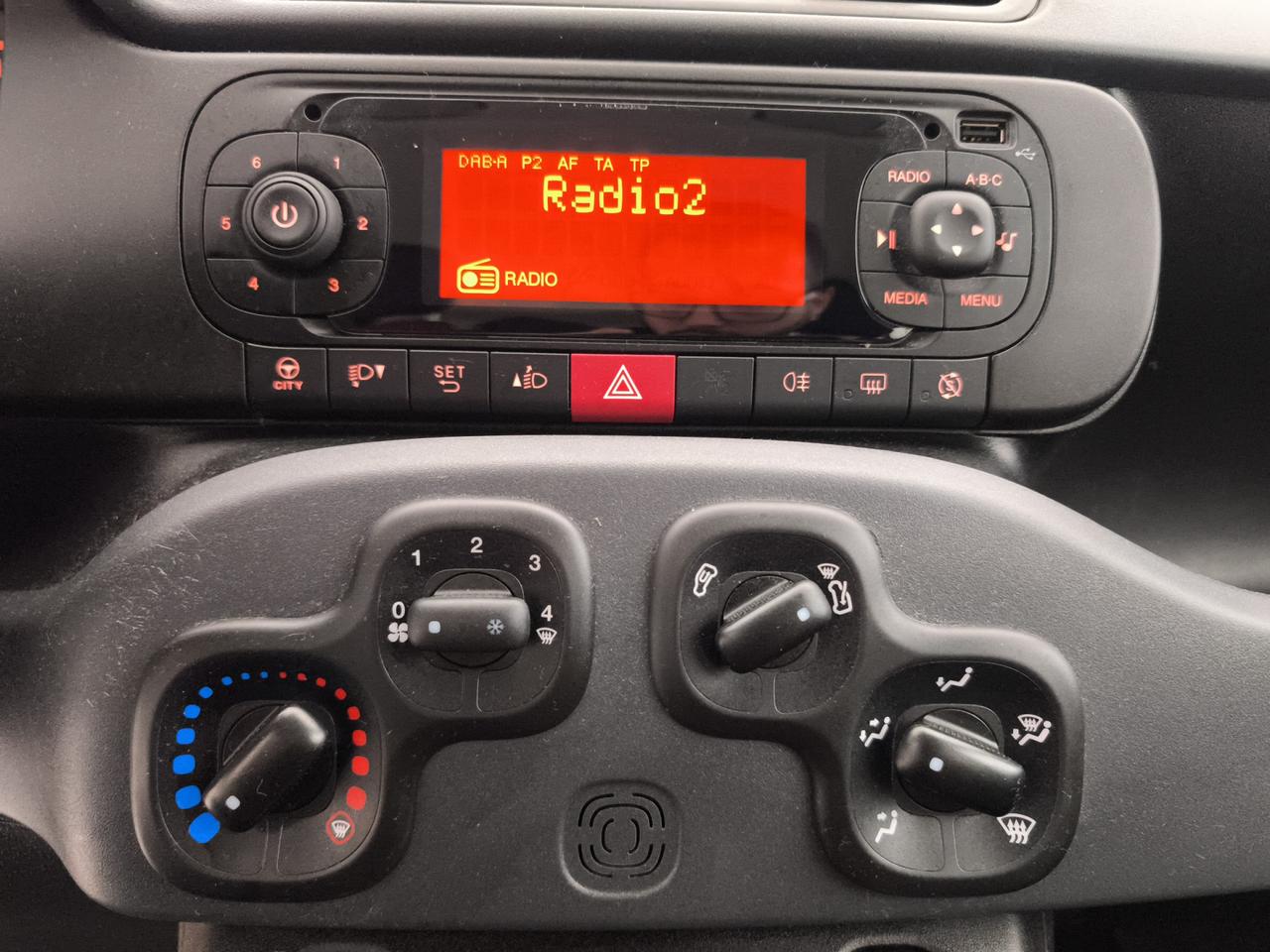 FIAT Panda III 2016 - Panda 1.0 hybrid Easy s&s 70cv