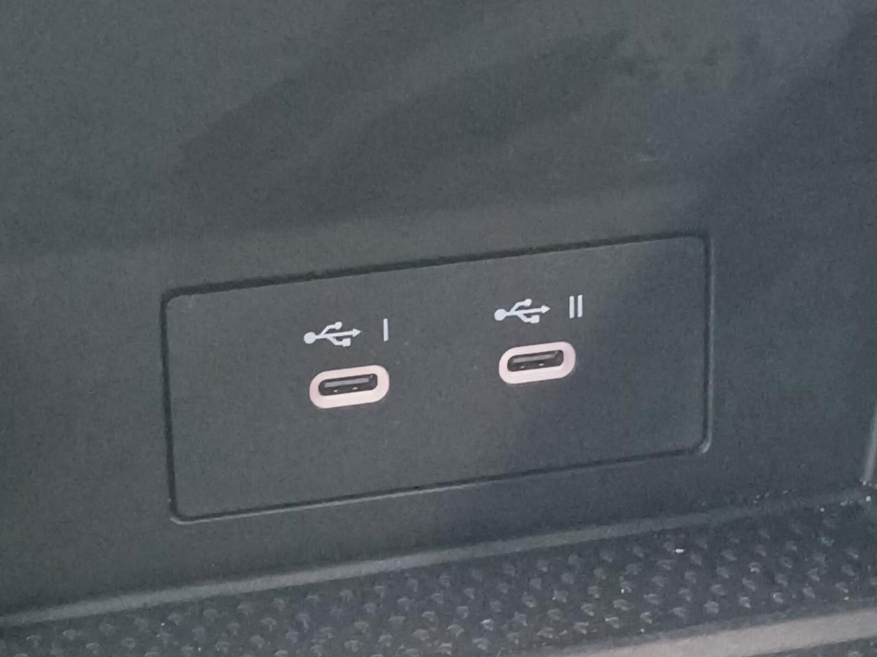 Renault Captur Mild Hybrid 160 CV EDC Esprit Alpine