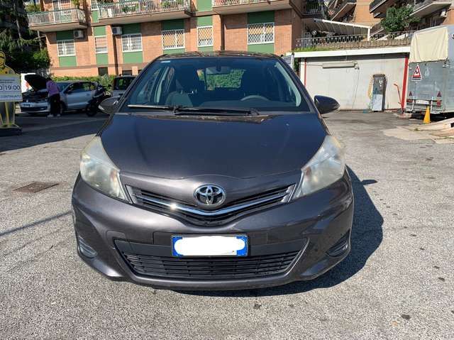 Toyota Yaris Yaris 5p 1.0