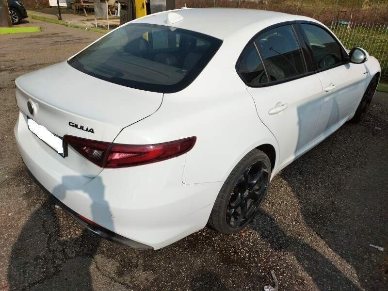 Alfa Romeo Giulia 2.2 Turbodiesel 210 CV AT8 AWD Q4 Veloce MOTORE KO!!!!!!
