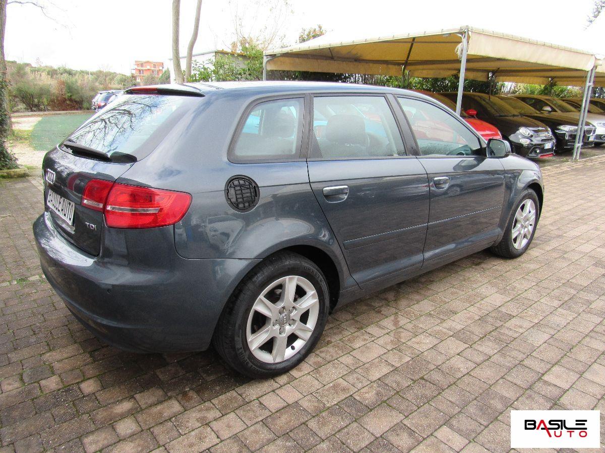 AUDI - A3 Sportback - 1.6 TDI 90 cv Neopatentati