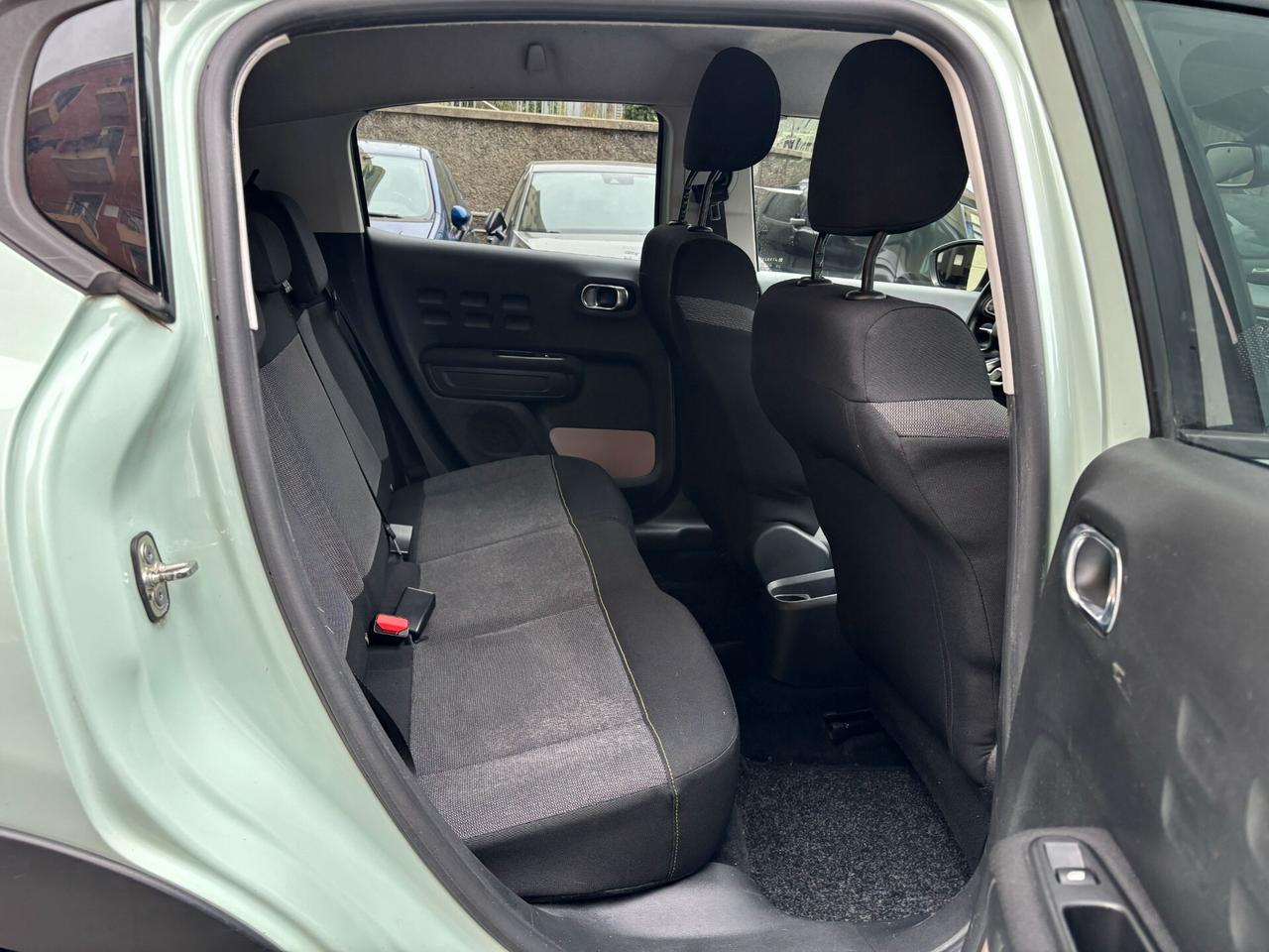 Citroen C3 PureTech 82 Shine DISTRIBUZIONE NUOVA