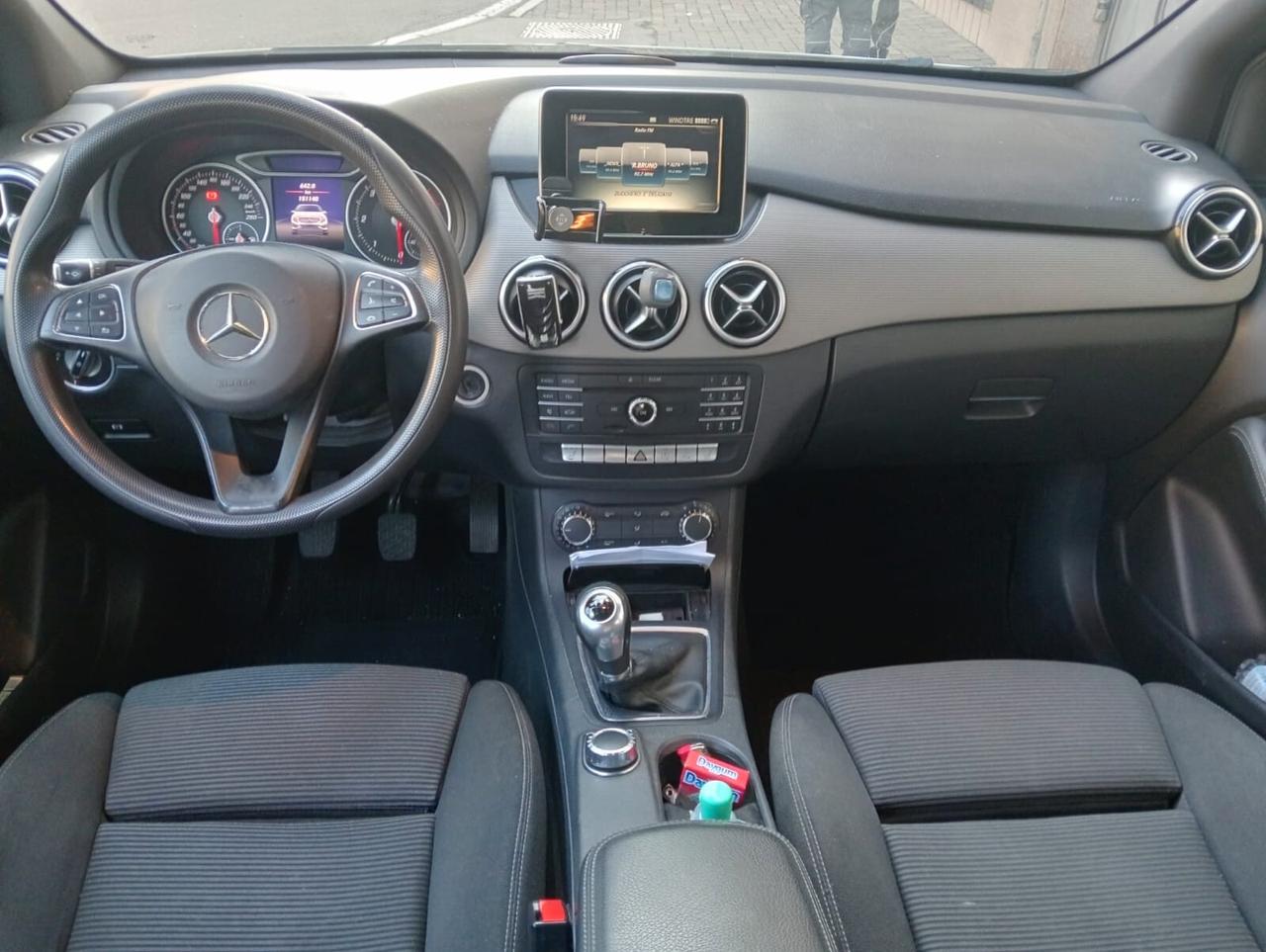 Mercedes-benz B 180 B 180 d 109 CV