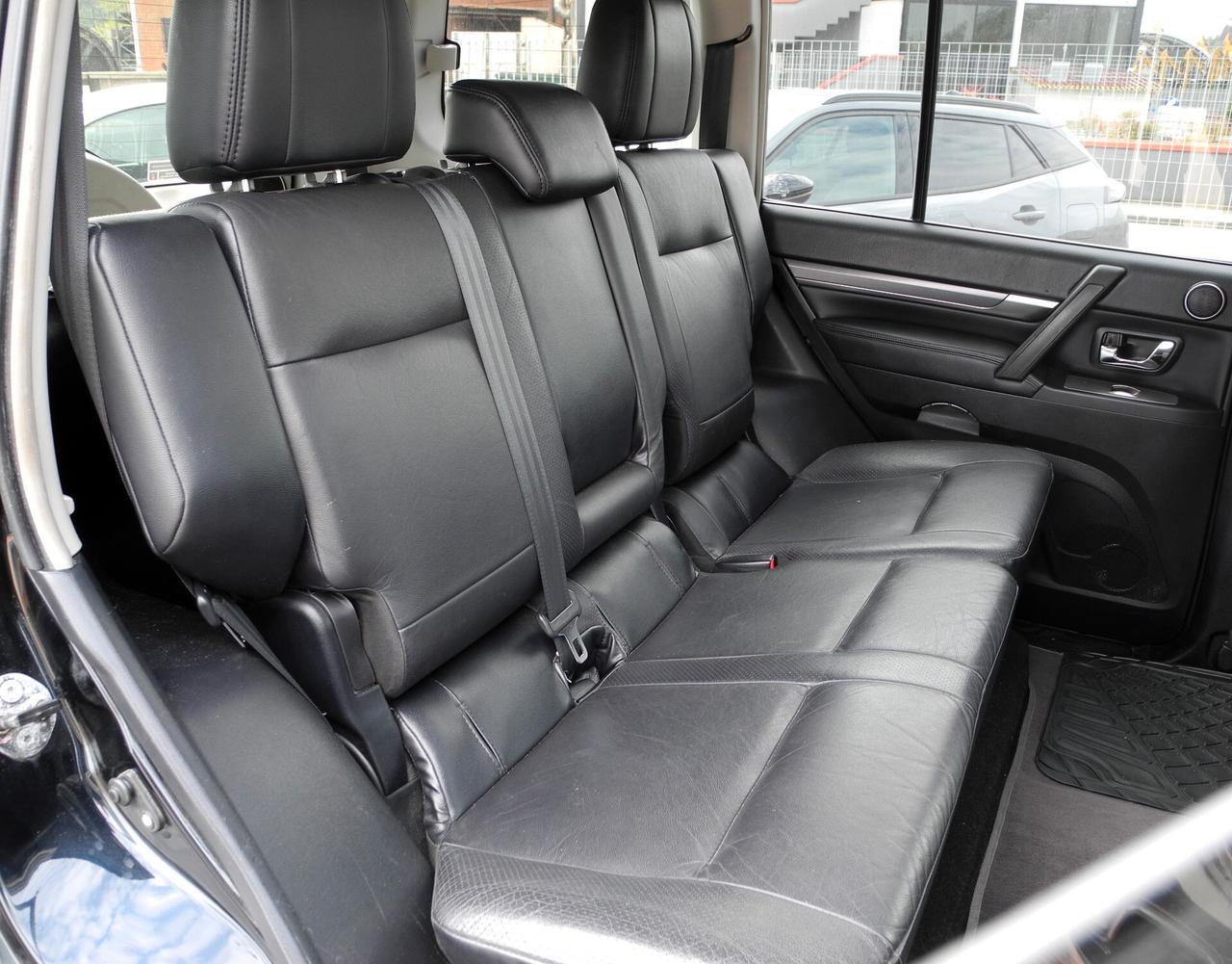 Mitsubishi Pajero 3.2 DI-D 16V 5p. Intense