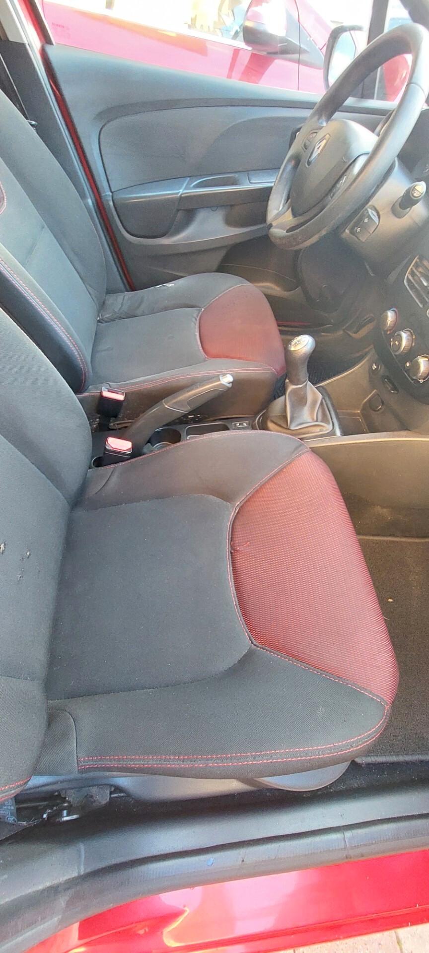 CLIO 1,2 GPL DI SERIE SCADENZA BOMBOLE NEL 2035-X NEOPATENTATI IMPECCABILE FULL