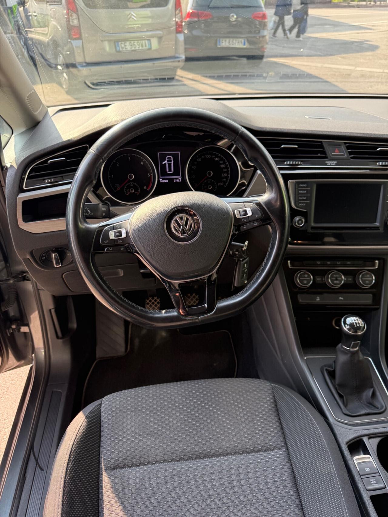 VOLKSWAGEN TOURAN 1.6 TDI SCR Executive 7 Posti