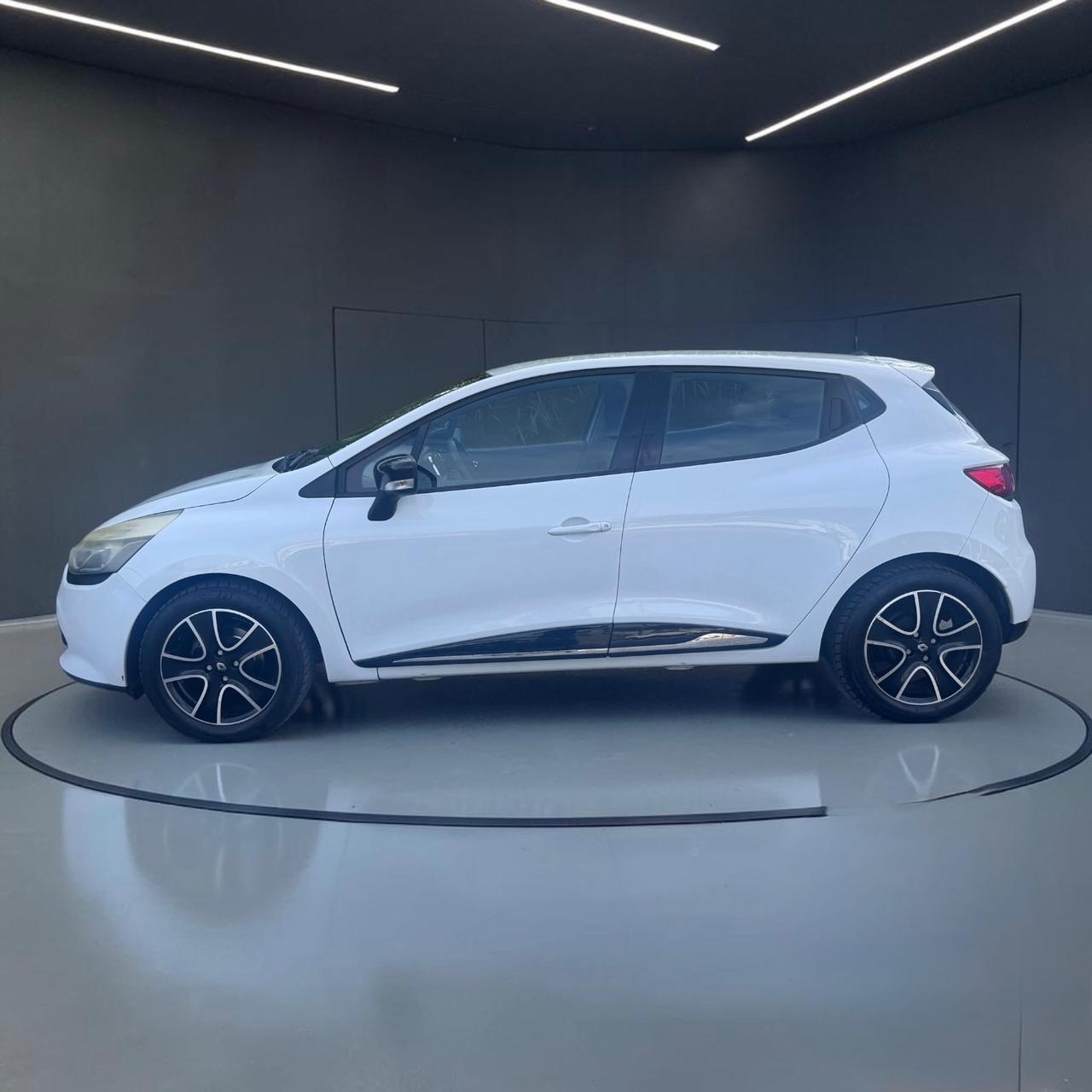 Renault Clio 1.2 75CV 5 porte Live