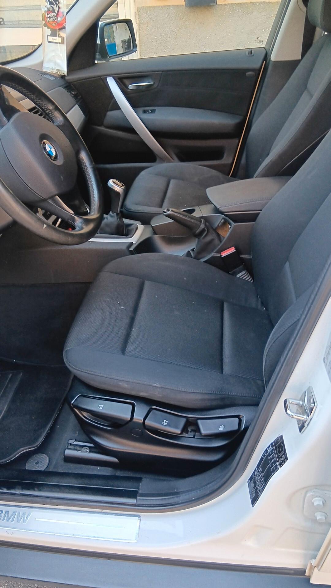 Bmw X3 2.0d cat Futura