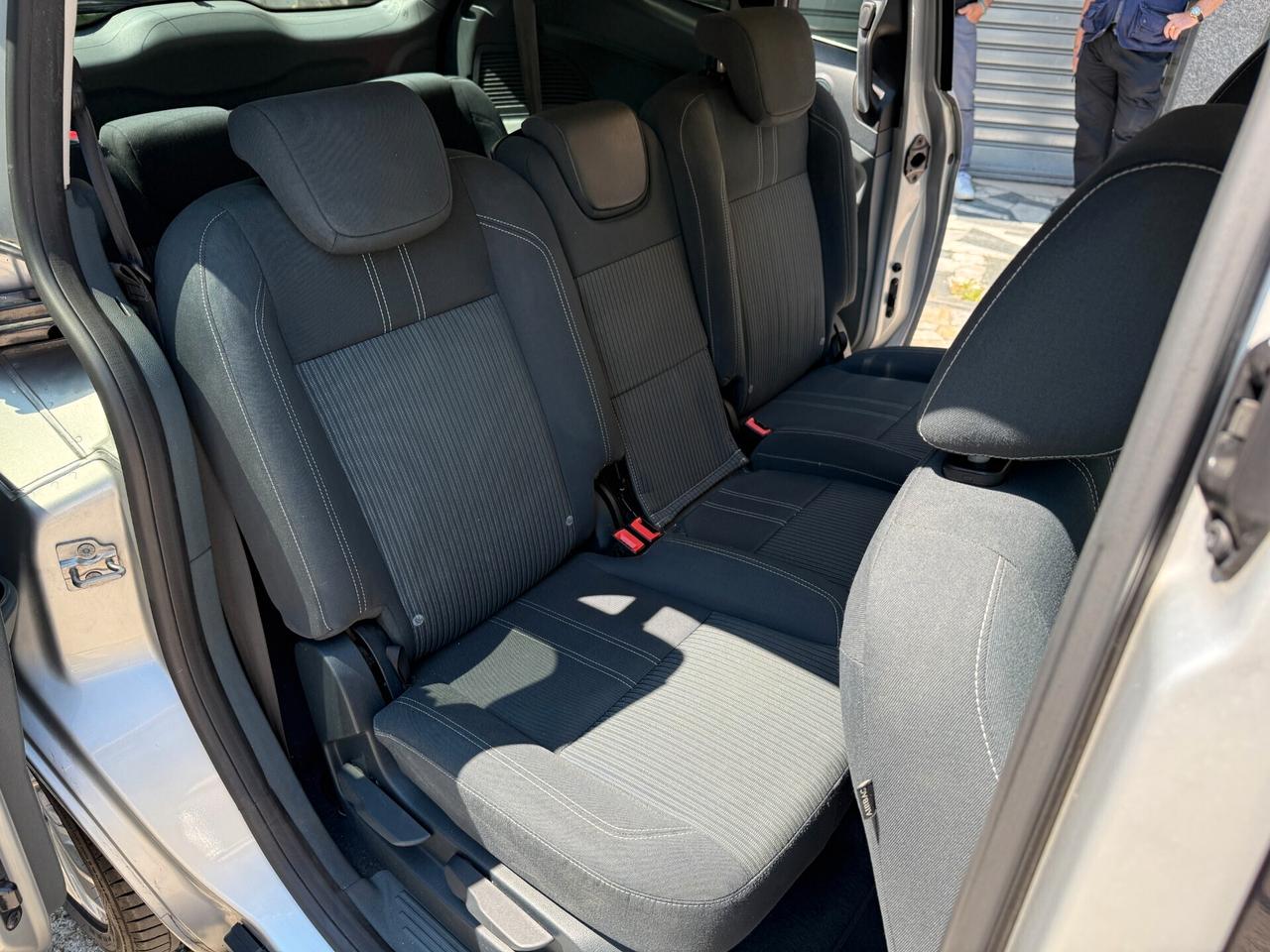 Ford C-Max 1.6 EcoBoost 150CV Titanium 7 POSTI