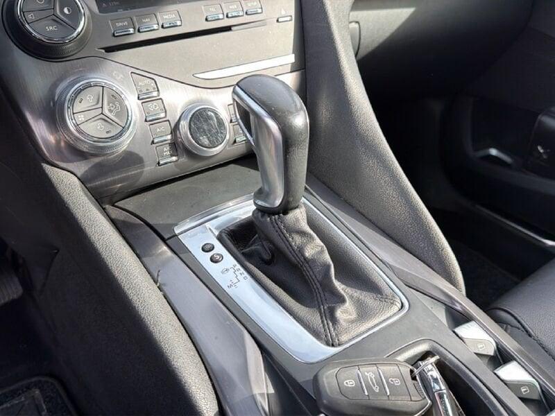 DS DS5 DS 5 BlueHDi 180 S&S EAT6 Sport Chic