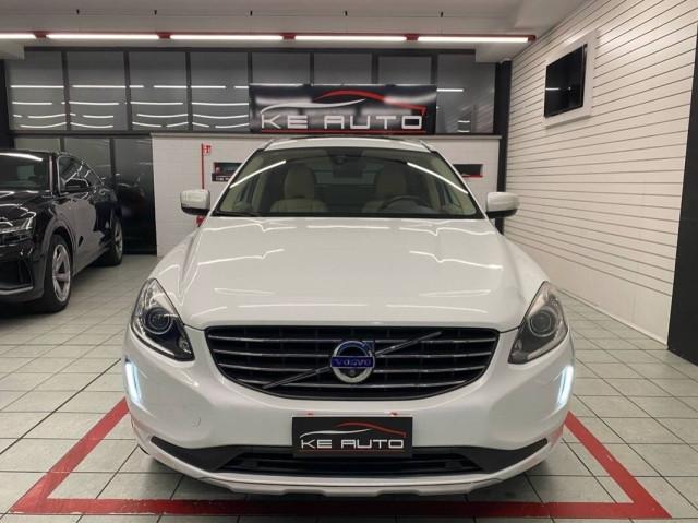 VOLVO XC60 N1 2.4 D4 Momentum awd geartr. E6