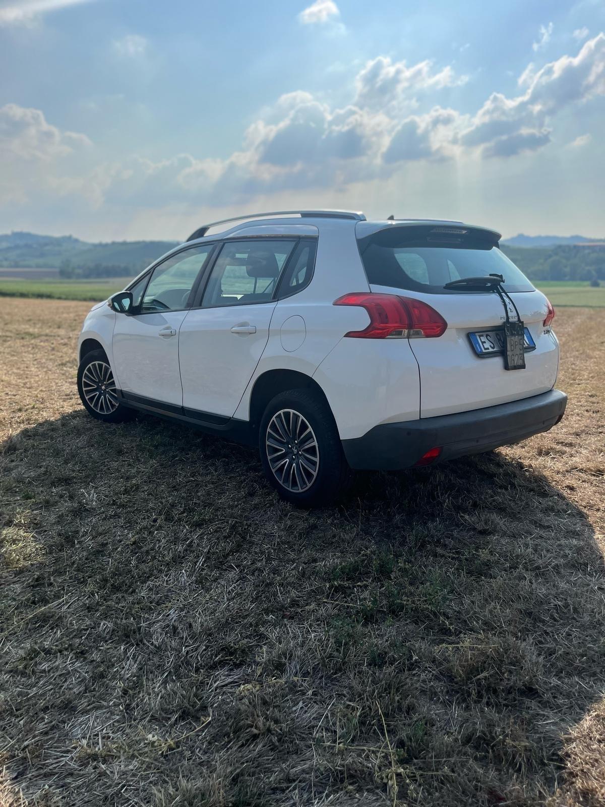 Peugeot 2008 1.2 VTi 82CV Allure