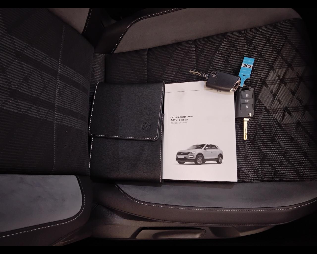 VOLKSWAGEN T-Roc 2022 - T-Roc 1.5 tsi R-Line dsg