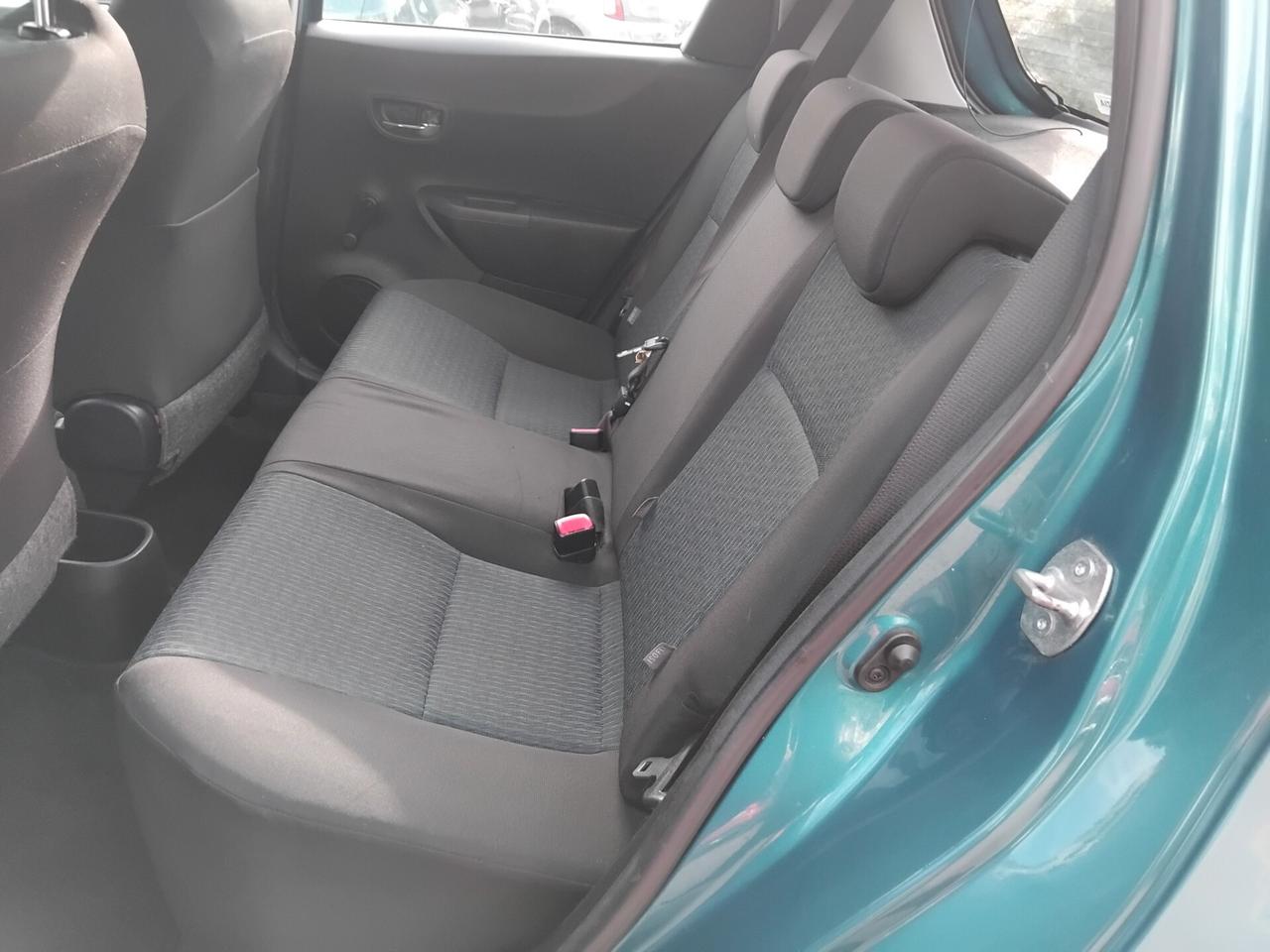 TOYOTA YARIS 1.0 51KW SENZA UN GRAFFIO E GARANTITA