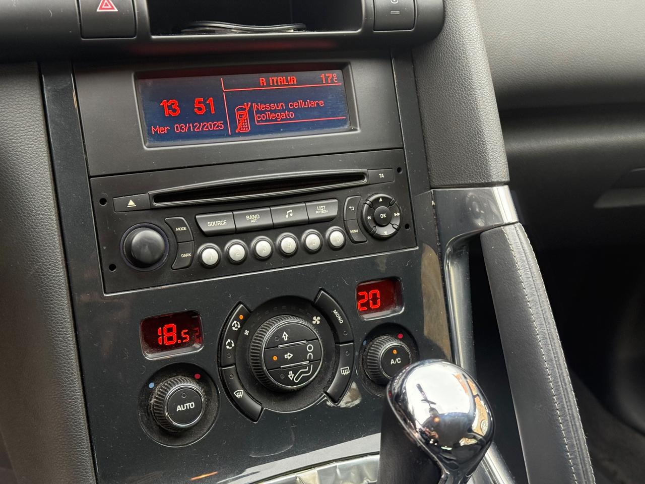 Peugeot 3008 1.6 HDi 115CV Active