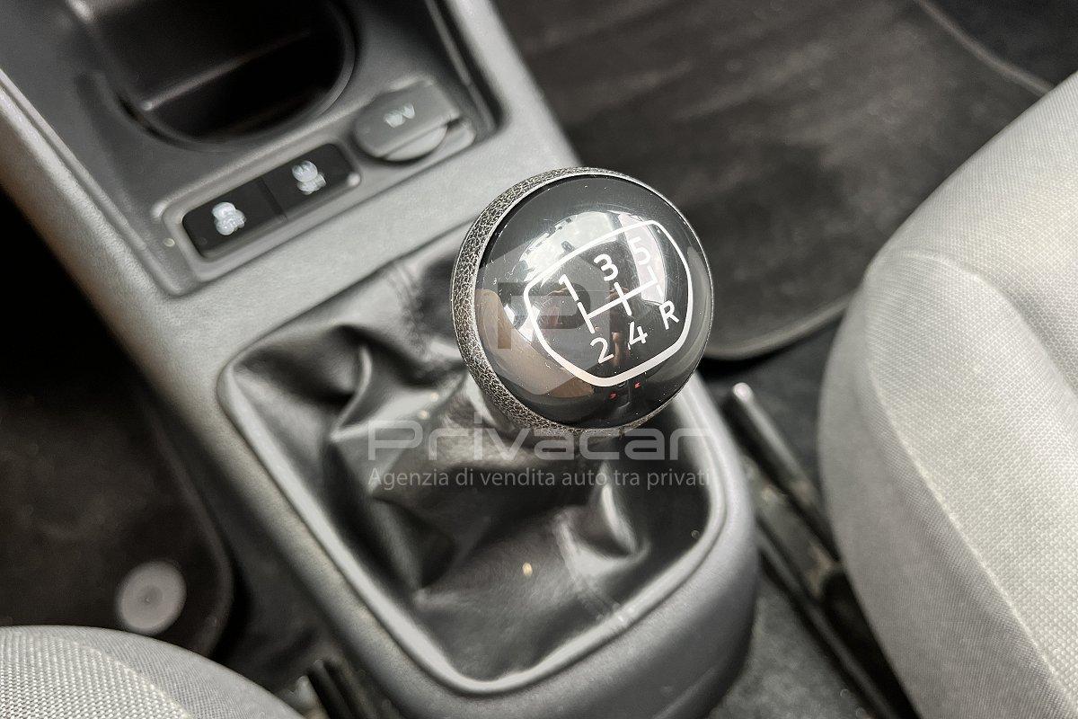 VOLKSWAGEN 1.0 3p. move up!
