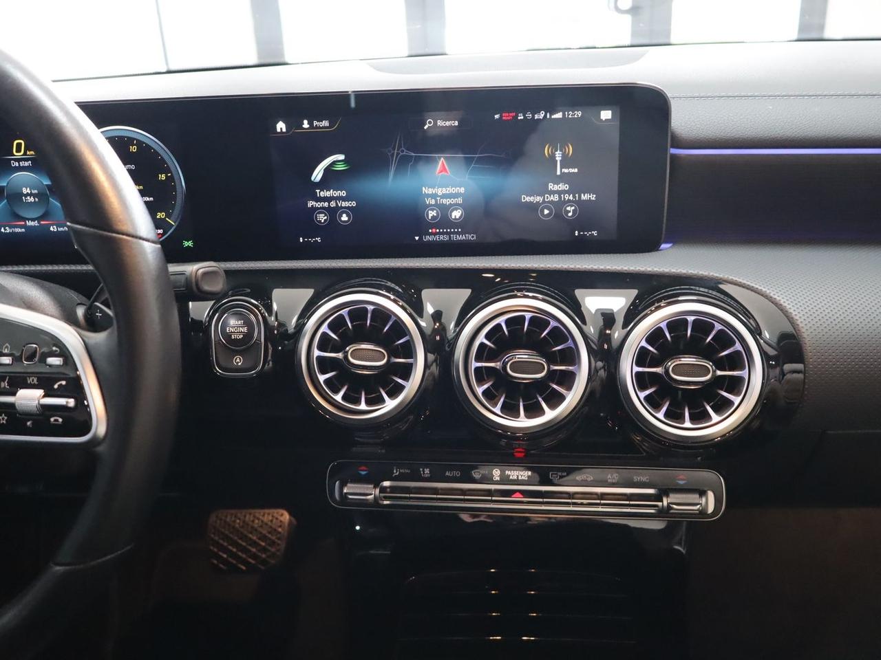 Mercedes-Benz CLA 200 Sport Night Edition C #10210