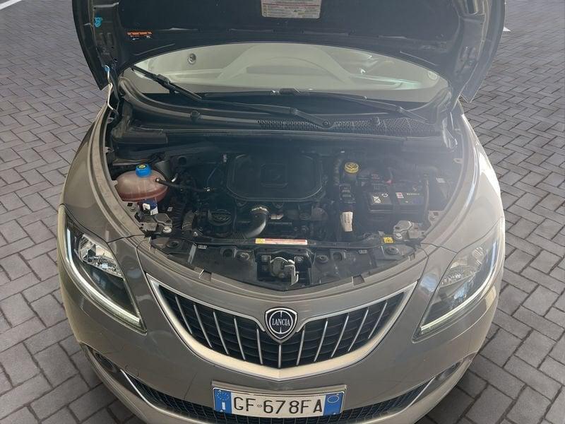 Lancia Ypsilon Ypsilon 1.0 FireFly 5 porte S&S Hybrid Ecochic Unica