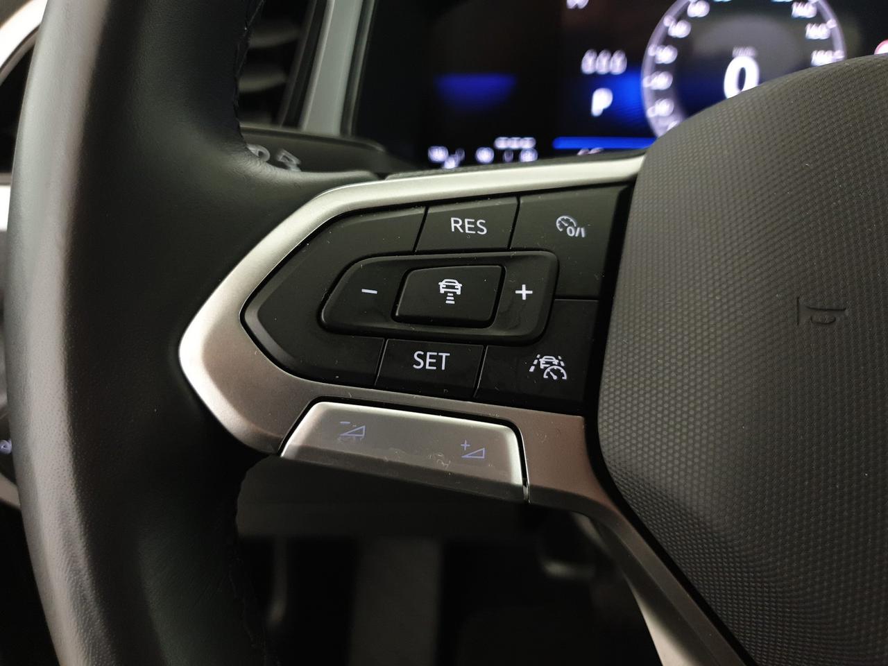 Volkswagen T-Roc 1.5 tsi life dsg