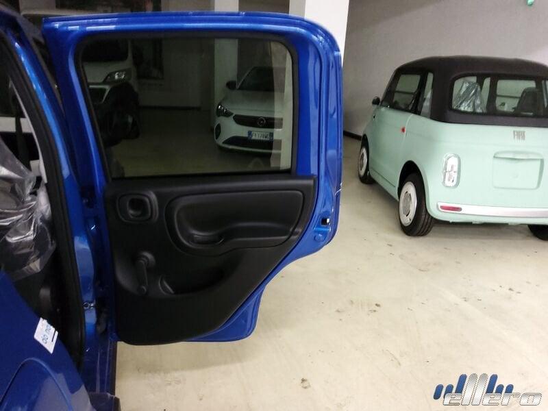 FIAT Pandina 1.0 65cv Hybrid CROSS