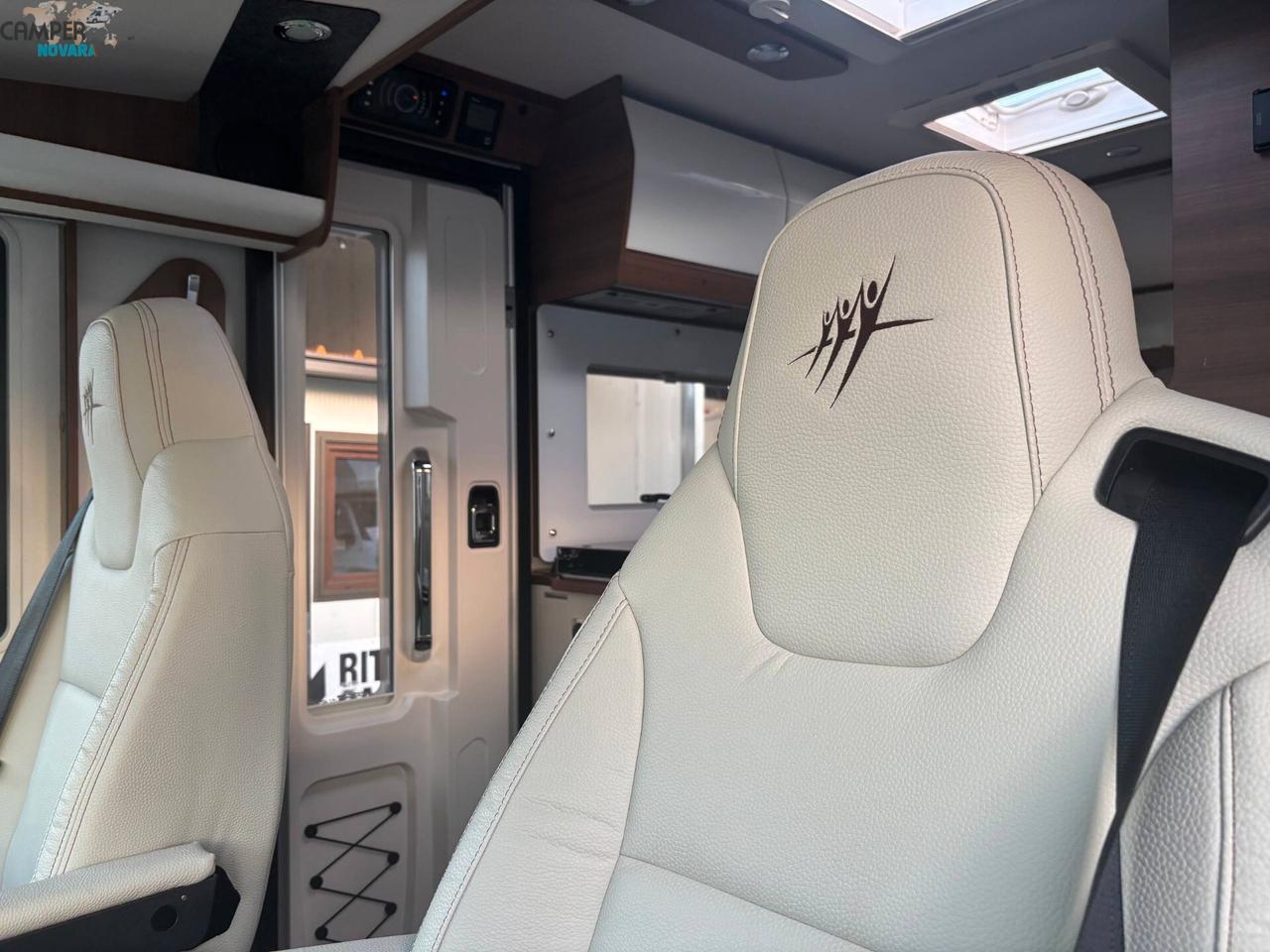RAPIDO C55i - motorhome con letti gemelli in coda ed ampio garage