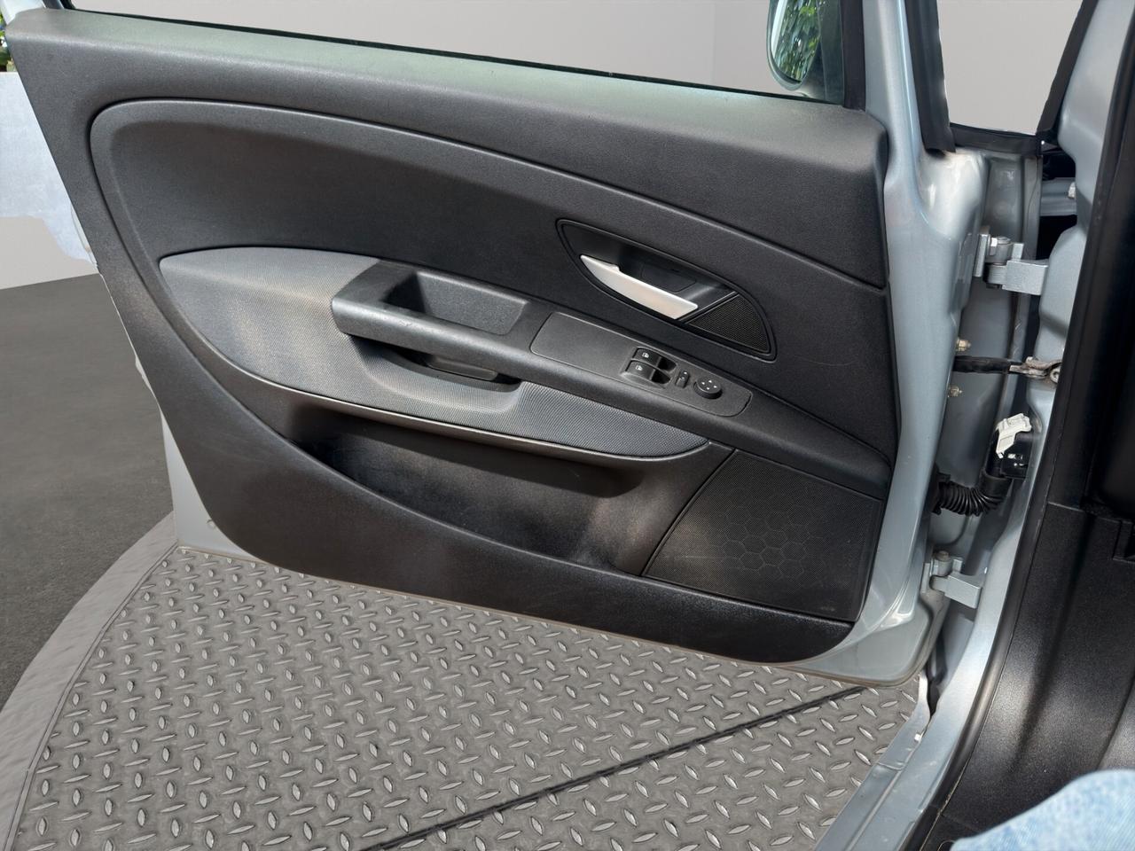 Fiat Grande Punto 1.3 MJT 90 CV 5 porte Dynamic
