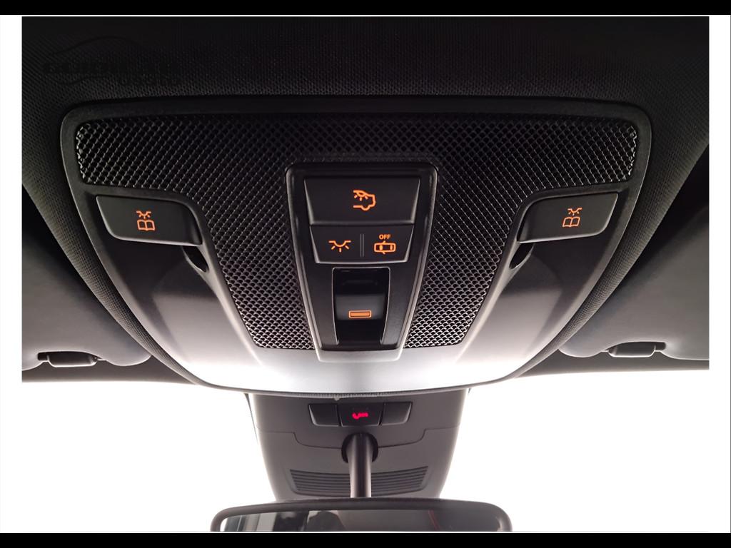 Mercedes-Benz Classe B - T246 - B 200 d Premium Next auto