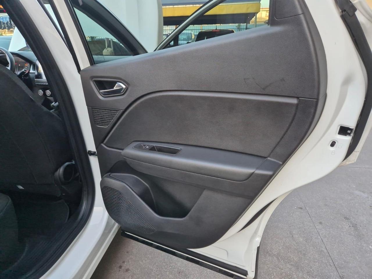 Renault Captur TCe 100 CV GPL Intens