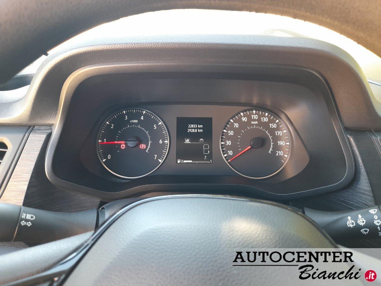 RENAULT Trafic passenger 2.0 Blue dci 150cv L2H1 Zen