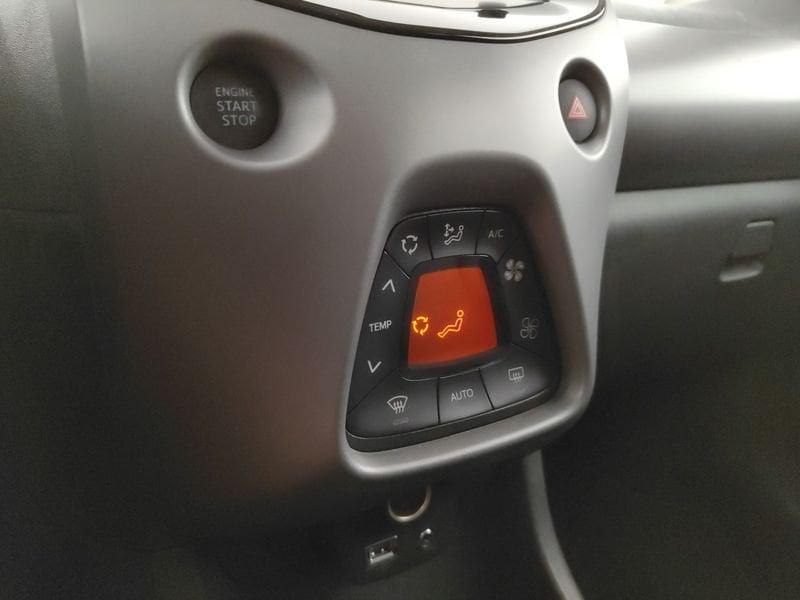 Toyota Aygo 1.0 VVT-i 72CV 5 porte x-business plus m-mt