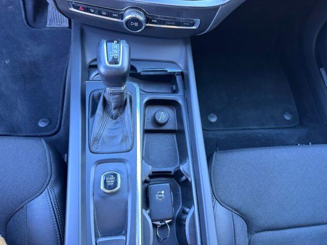 VOLVO V60 D3 2.0 DIESEL Geartronic R-design FULL LED RDESIGN