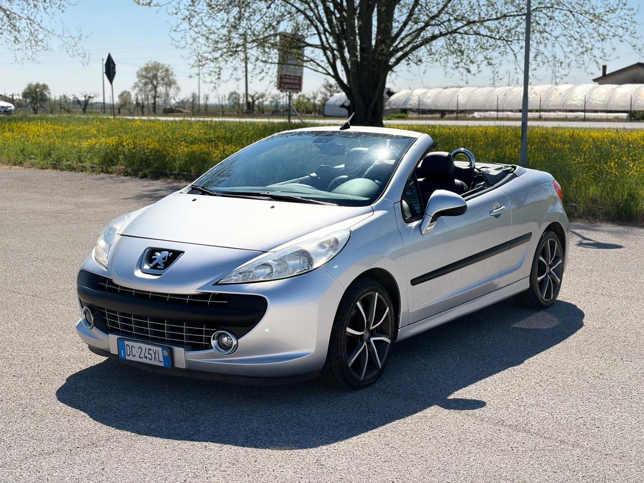 Peugeot 207 1.6 THP 150CV CC Féline cabrio