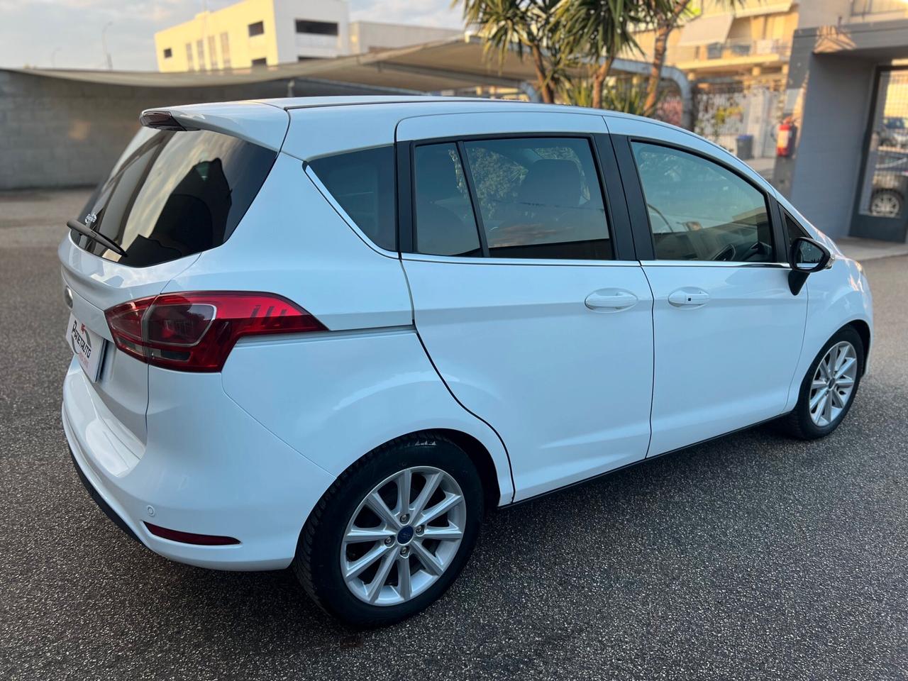 Ford B-Max 1.5 tdci Titanium 75cv NAVI/TELPDC PERFETTA!!