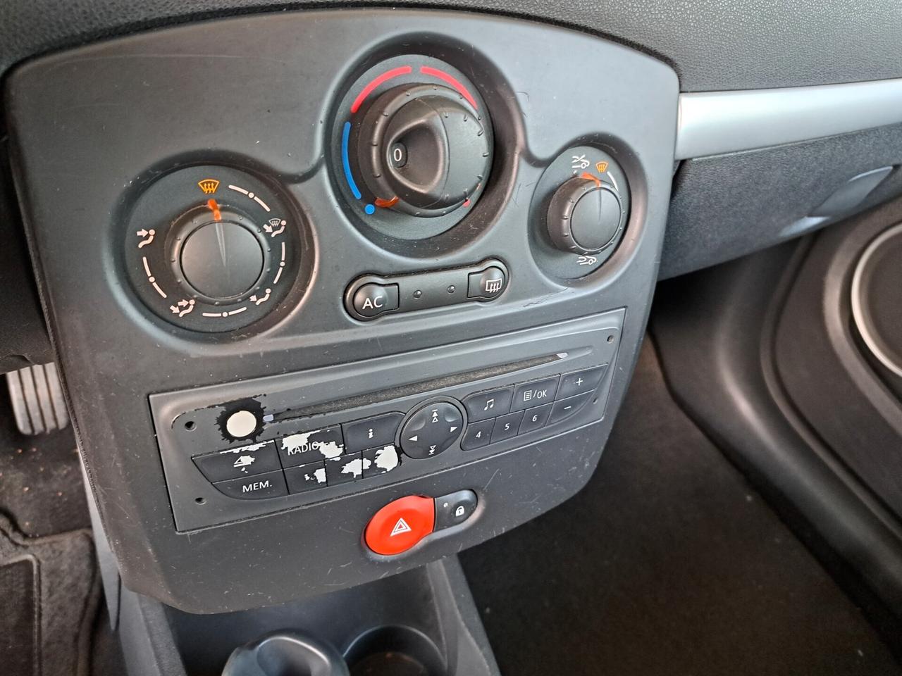 Renault Clio 1.2 Benz. 5 porte Confort