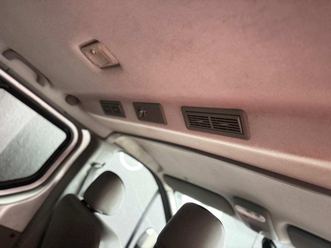 Opel Vivaro 29 2.0 CDTI 120CV PC-TN Combi 9 posti