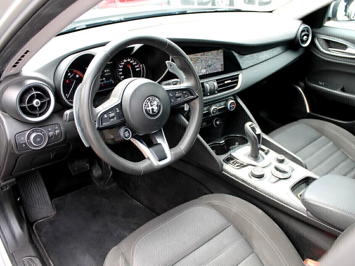 Alfa Romeo Giulia 2.2 Turbodiesel 160 CV AT8 Business