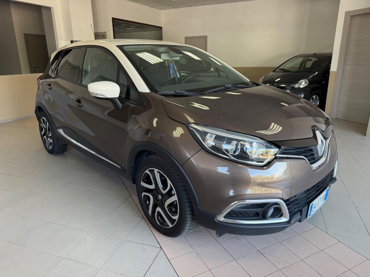 Renault Captur 1.5 dCi 8V 90 CV EDC Energy R-Link