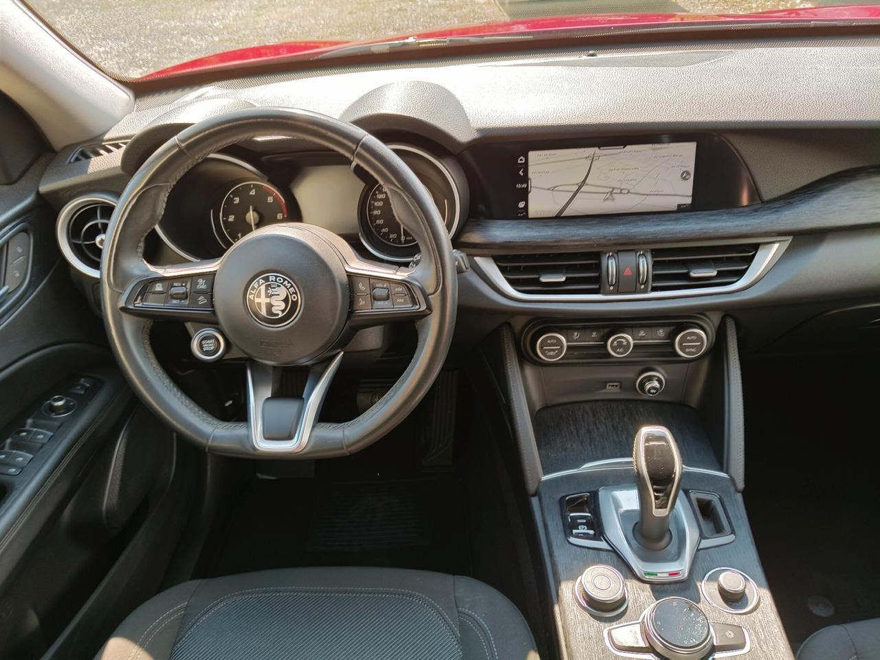 Alfa Romeo Stelvio 2.2 Turbodiesel 160 CV AT8 RWD