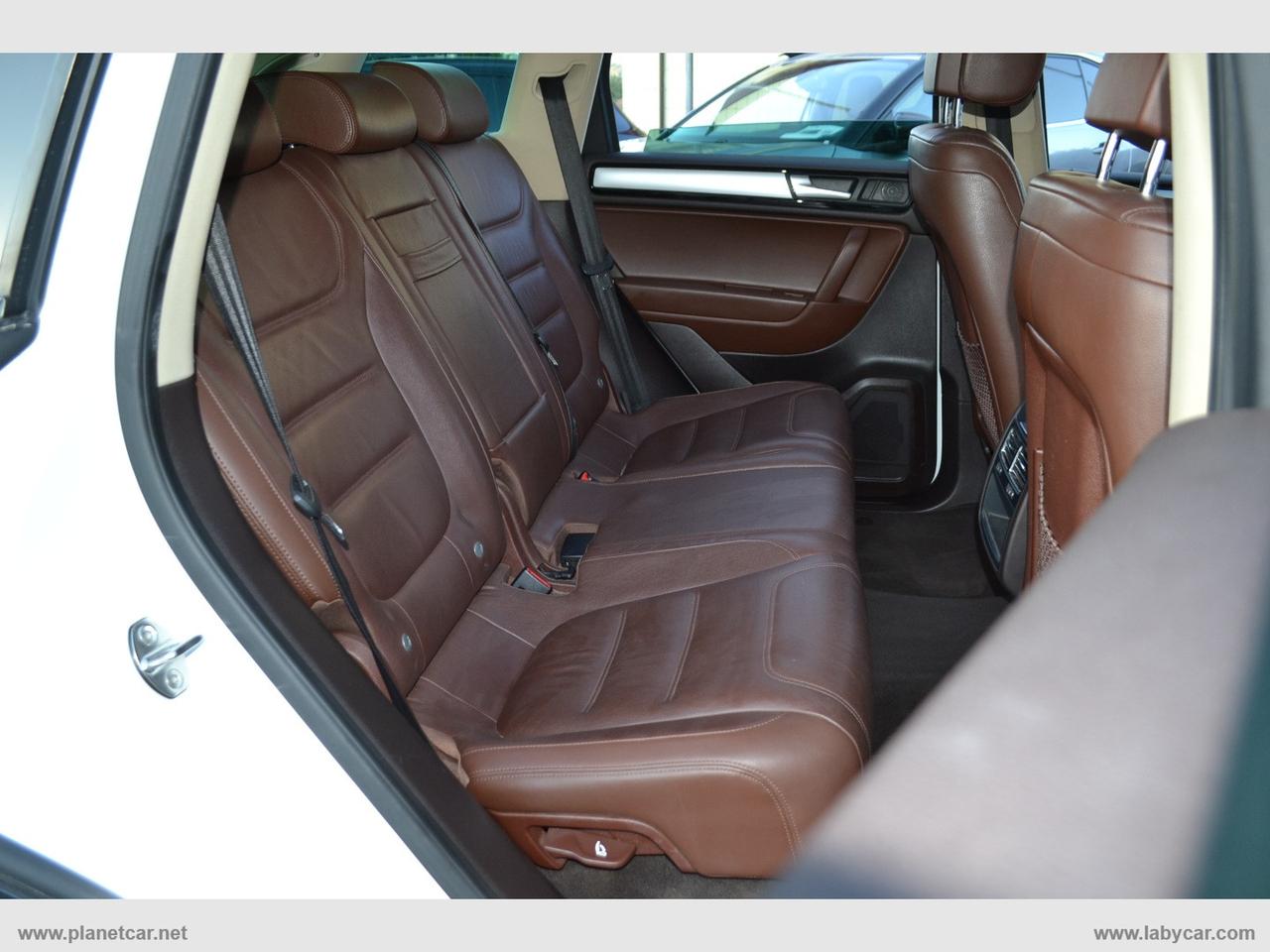 VOLKSWAGEN Touareg 3.0 TDI 245 CV tip. BlueM.Techn.