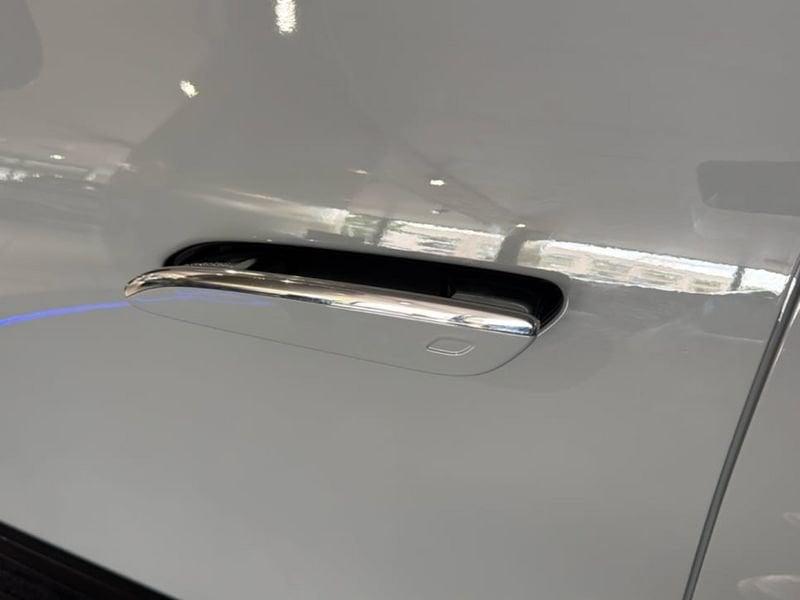 Mercedes-Benz GLB 350 4Matic EQ AMG Line Premium