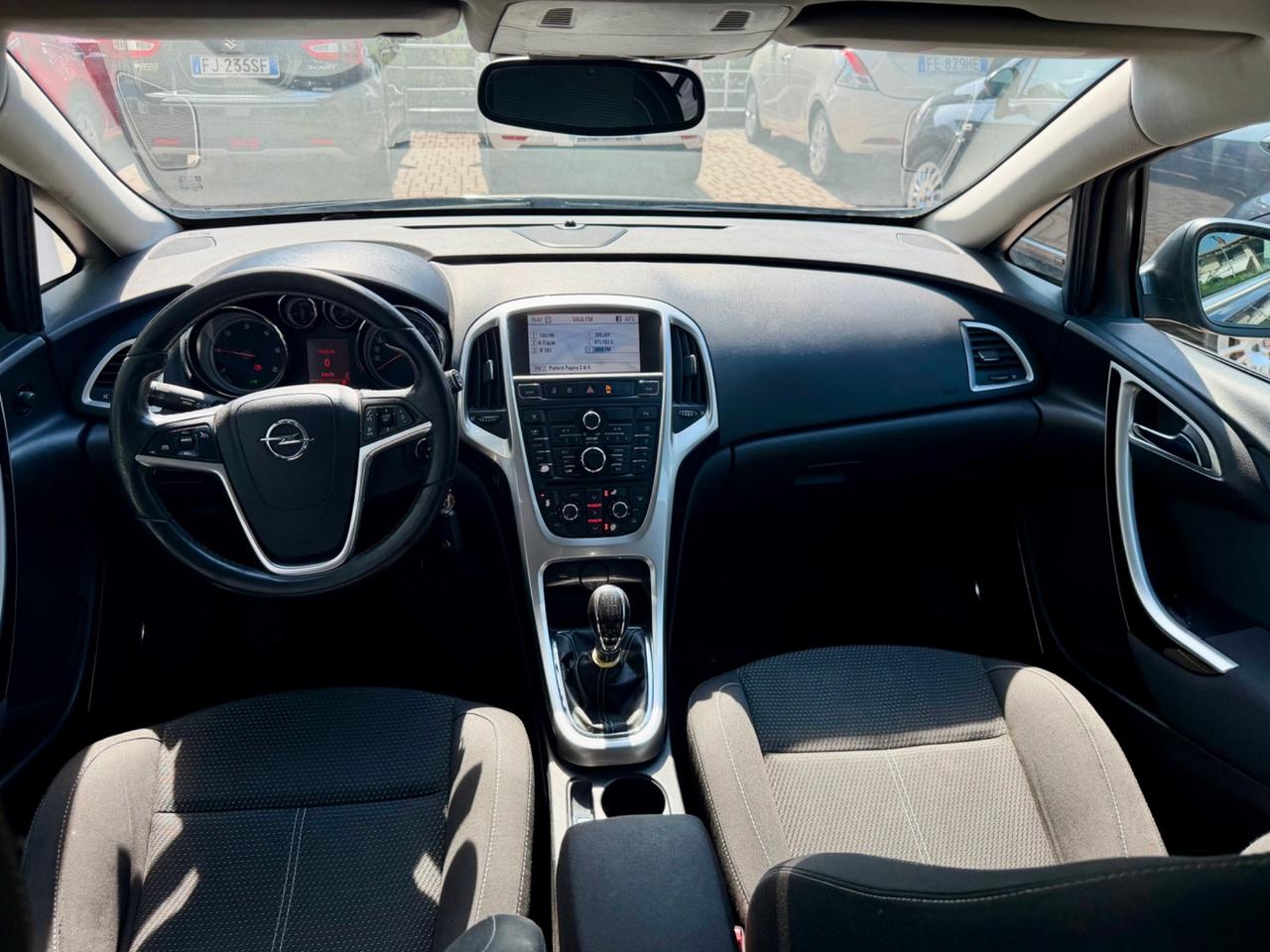 Opel Astra 2.0 CDTI 165CV Sports Tourer Cosmo S