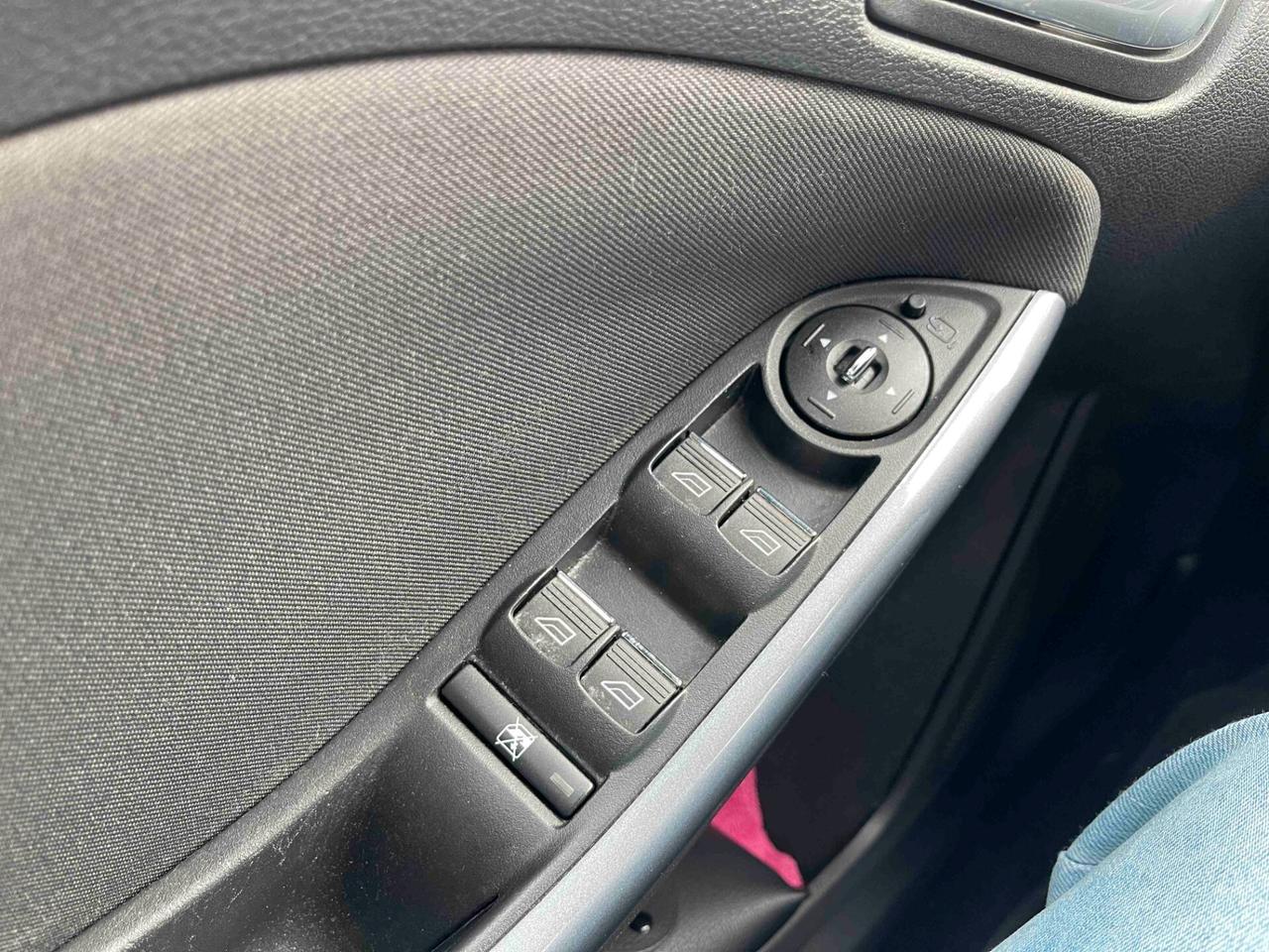 Ford Focus 2.0 TDCi 115 CV Powershift Titanium Automatica NEOPATENTATI