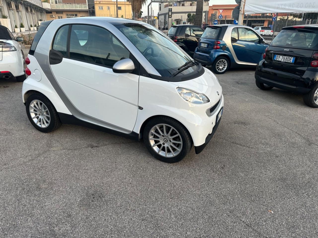 Smart ForTwo 1000 52 kW MHD coupé passion