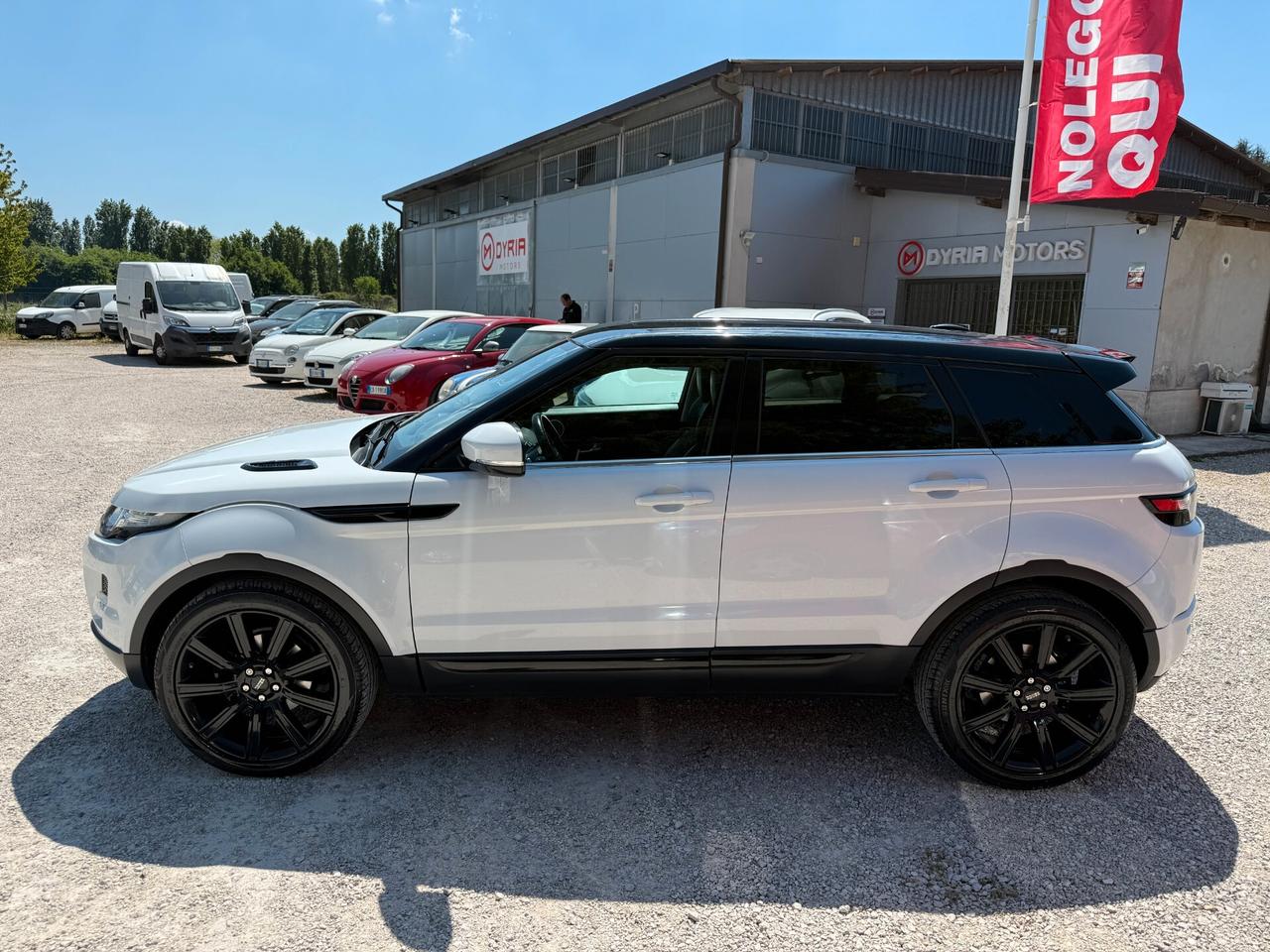 Land Rover Range Evoque 2.2 TD4 5p. Dynamic