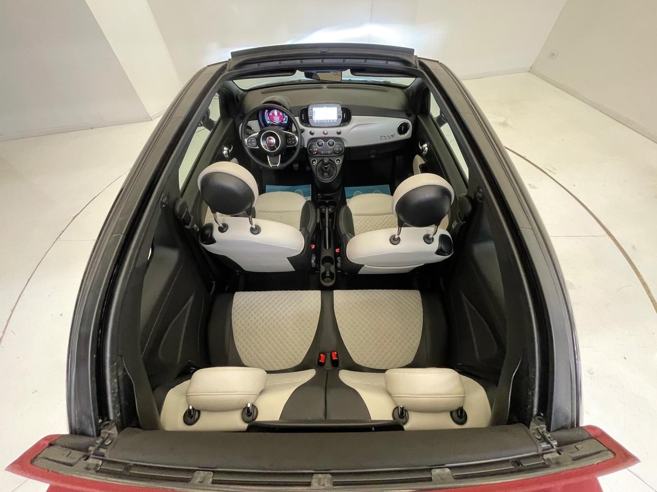 Fiat 500 C 1.0 Hybrid Dolcevita