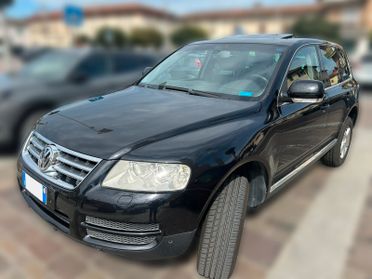 Volkswagen Touareg 2.5 tdi R5