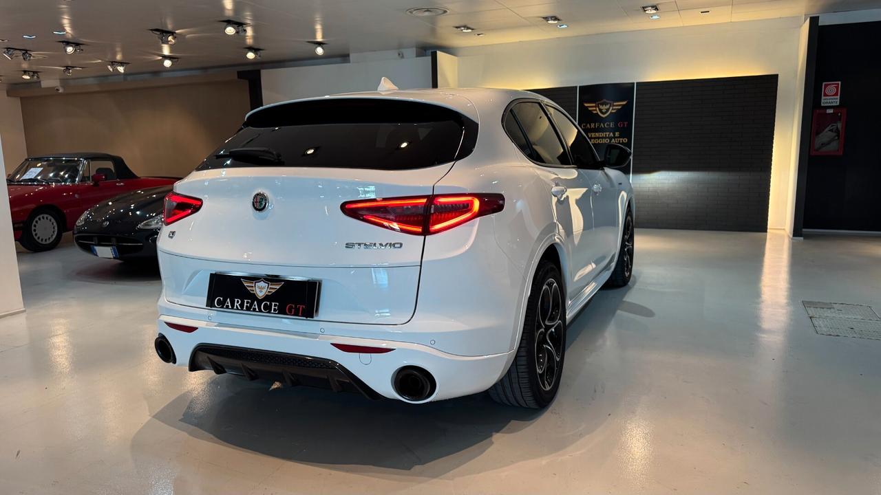 Alfa Romeo Stelvio 2.2 210CV Veloce - 2022
