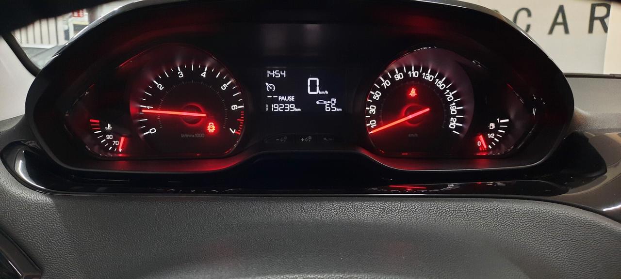 Peugeot 208 1.2 VTi 82 CV 5 porte Access
