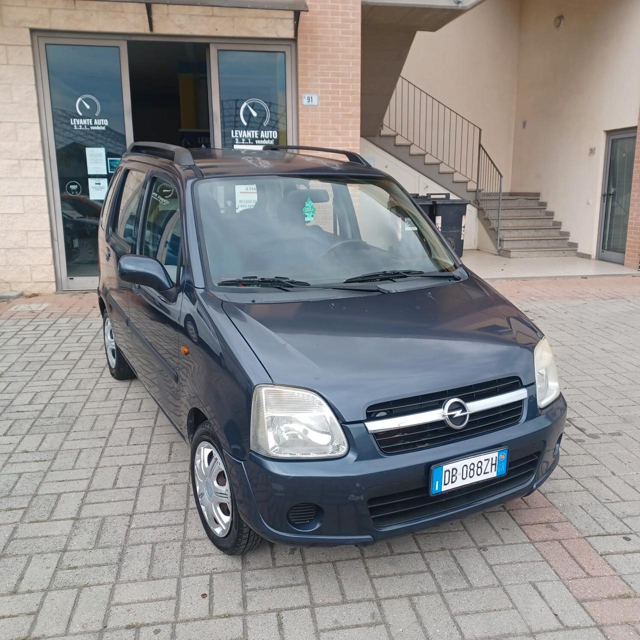 134.180km OPEL AGILA 1.0 OTTIME CONDIZIONI ECONOMICA