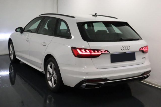 AUDI A4 Avant 40 TDI quattro S tronic Business Advanced